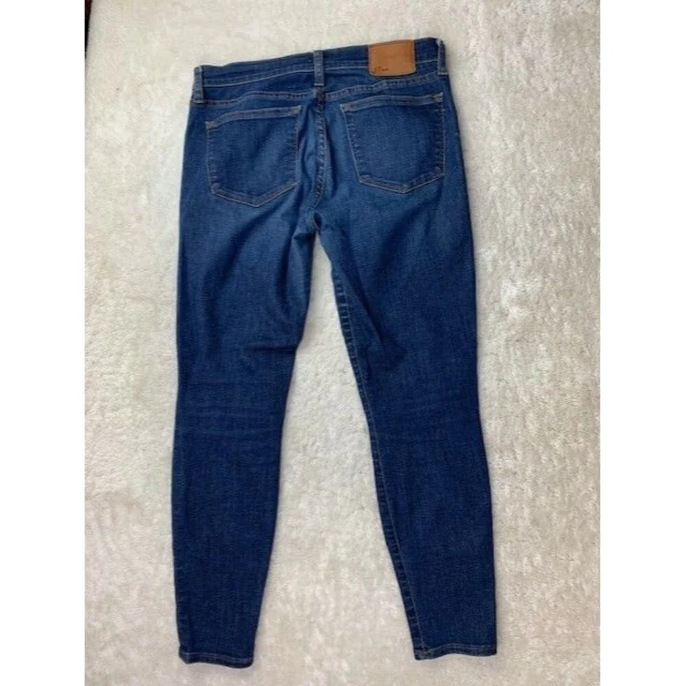 J. Crew crew size